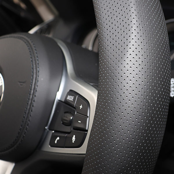BMW X3 LEATHER STEERING WHEEL COVER - Image 4